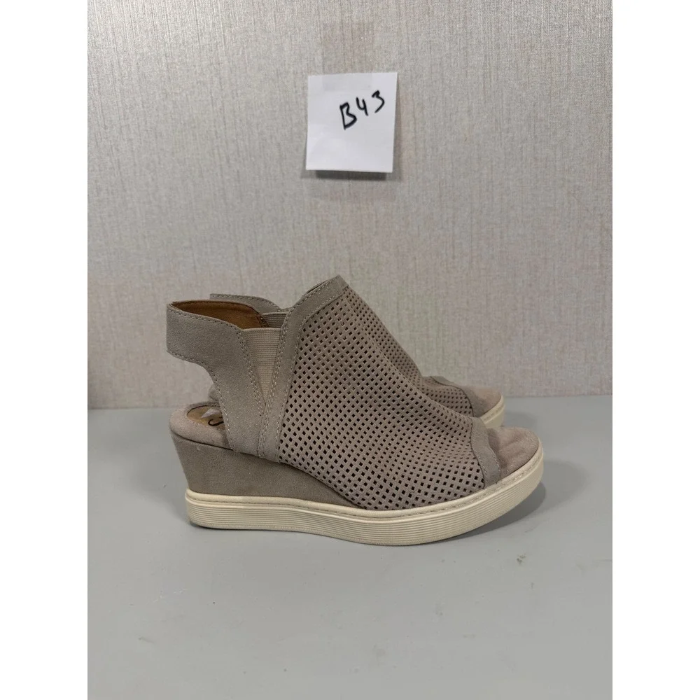 Sofft Sandals Womens 7.5M Basima Perforated Wedge Slingback‎ SF0026998